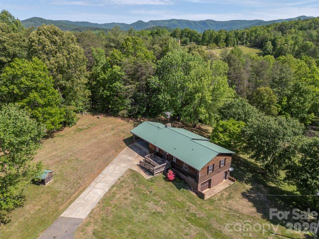 184 Clelo Drive, Casar, NC 28020