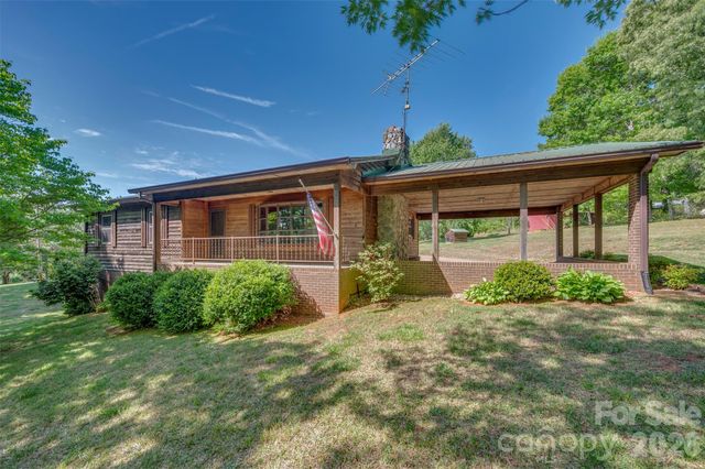 184 Clelo Drive, Casar, NC 28020