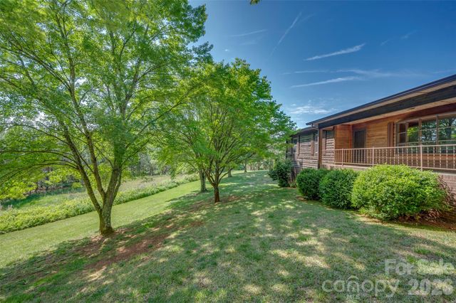 184 Clelo Drive, Casar, NC 28020