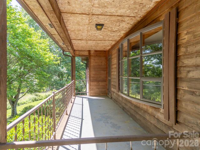 184 Clelo Drive, Casar, NC 28020
