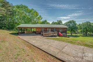 184 Clelo Drive, Casar, NC 28020
