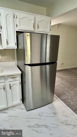 10748 WAYRIDGE DR, Gaithersburg, MD 20886