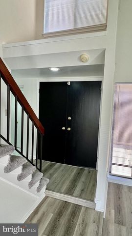 10748 WAYRIDGE DR, Gaithersburg, MD 20886