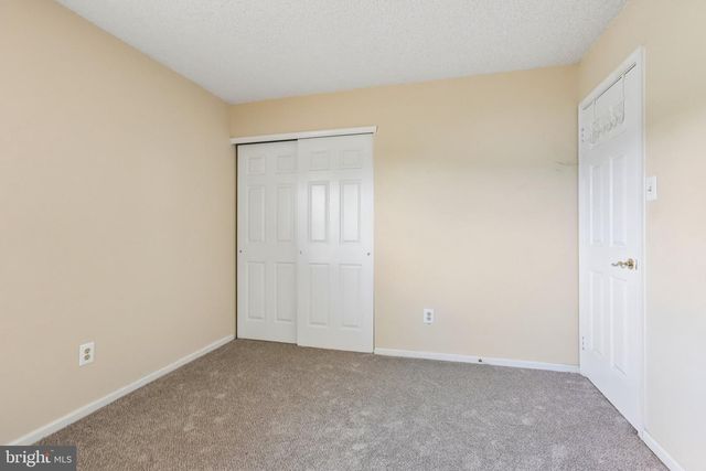 7 FAIRMOUNT DR, Sicklerville, NJ 08081