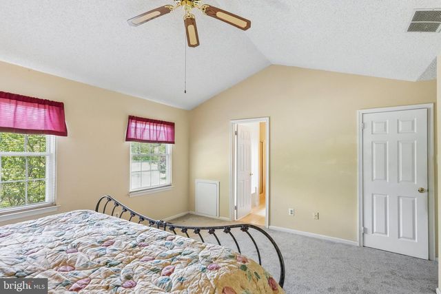 7 FAIRMOUNT DR, Sicklerville, NJ 08081