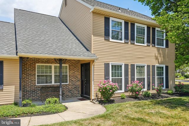 7 FAIRMOUNT DR, Sicklerville, NJ 08081