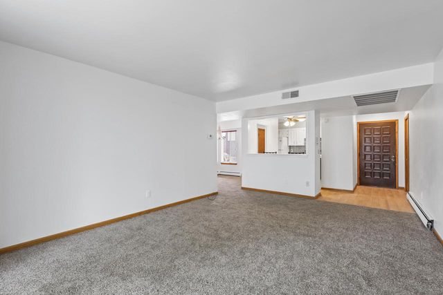 8629 N Servite DRIVE #105, Milwaukee, WI 53223
