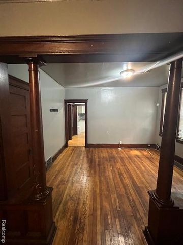 4427 Helen Street, Detroit, MI 48207