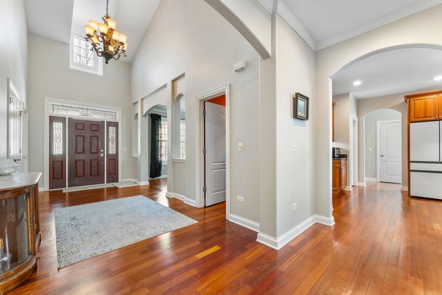 3506 Harvest Court, Island Lake, IL 60042