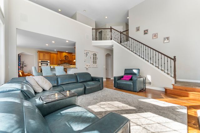 3506 Harvest Court, Island Lake, IL 60042