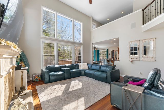 3506 Harvest Court, Island Lake, IL 60042