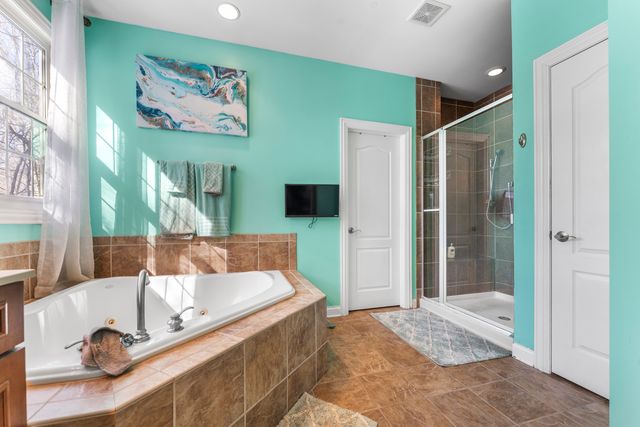 3506 Harvest Court, Island Lake, IL 60042