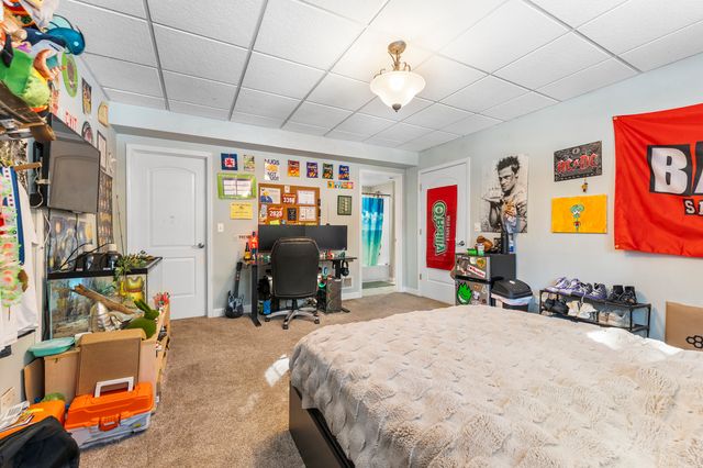 3506 Harvest Court, Island Lake, IL 60042