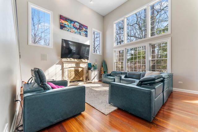 3506 Harvest Court, Island Lake, IL 60042