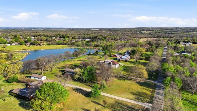 1273 Preston Road, Denison, TX 75020