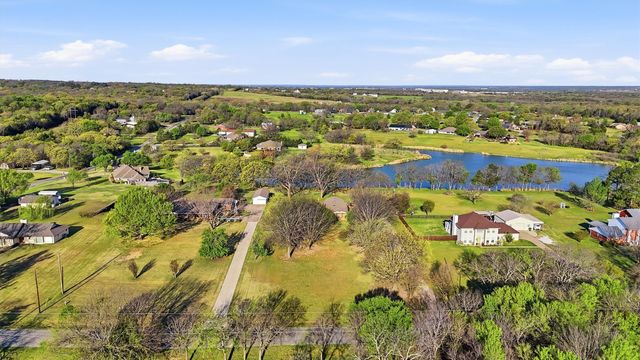 1273 Preston Road, Denison, TX 75020