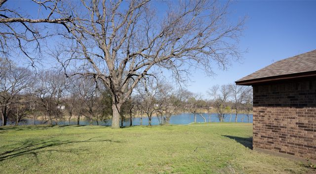 1273 Preston Road, Denison, TX 75020
