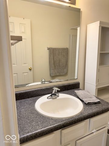 2828 RAND Lane, Anderson, IN 46013