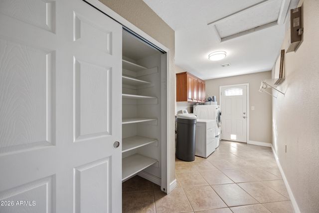 3735 W AIRE LIBRE Avenue N, Phoenix, AZ 85053