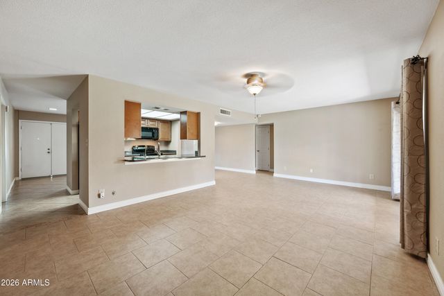 3735 W AIRE LIBRE Avenue N, Phoenix, AZ 85053