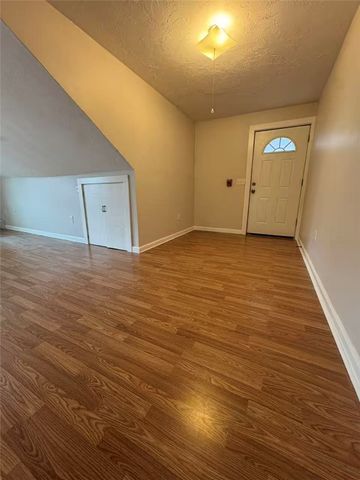 5 Penta Street 201, West Warwick, RI 02893