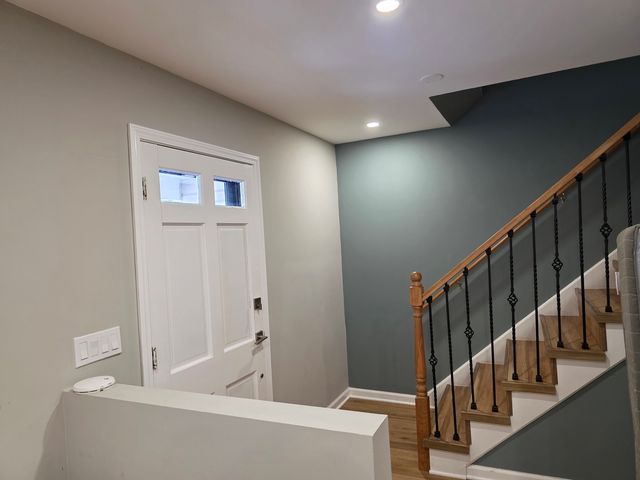 713 Old Post Road, Buffalo Grove, IL 60089