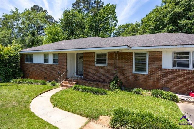 2418 Tredway Drive, Macon, GA 31211