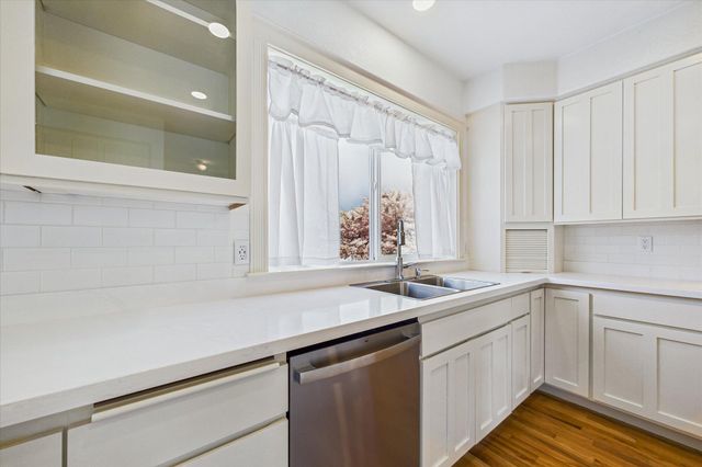 2910 Springer Drive, Mckinleyville, CA 95519