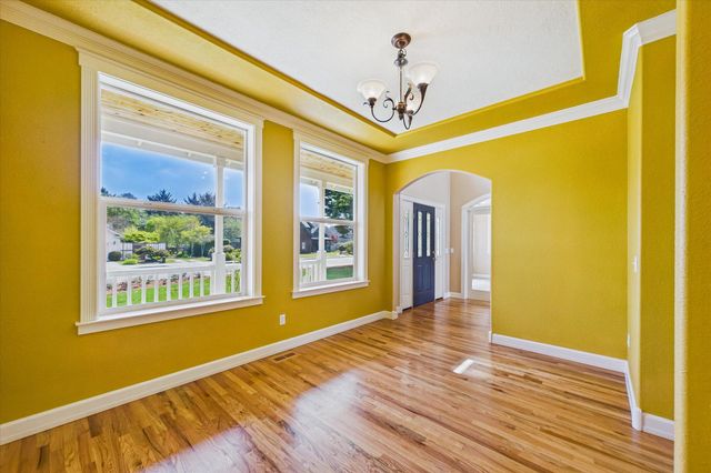 2910 Springer Drive, Mckinleyville, CA 95519