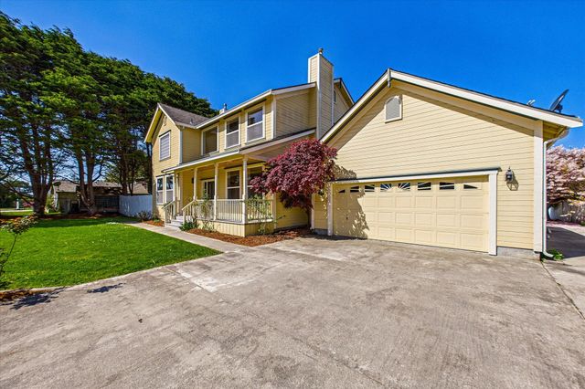 2910 Springer Drive, Mckinleyville, CA 95519