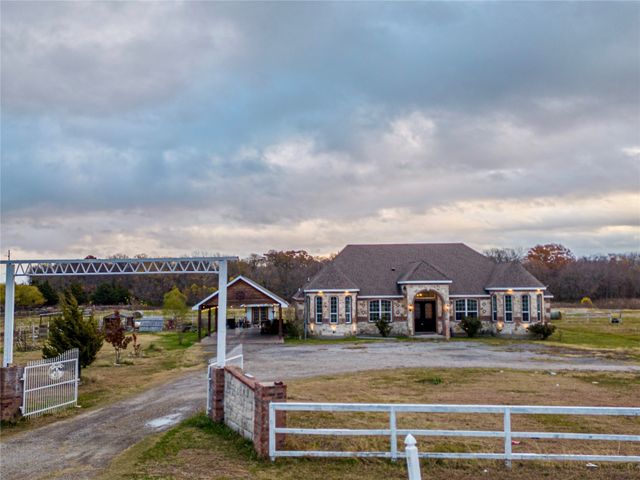 1259 Private Road 2739, Caddo Mills, TX 75135
