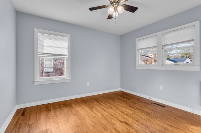 105 Lynn Dr, Columbia, TN 38401