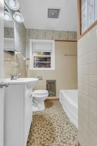 105 Lynn Dr, Columbia, TN 38401