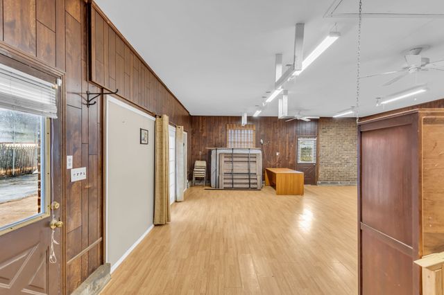 105 Lynn Dr, Columbia, TN 38401