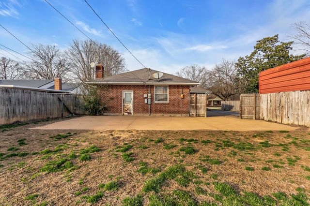 105 Lynn Dr, Columbia, TN 38401