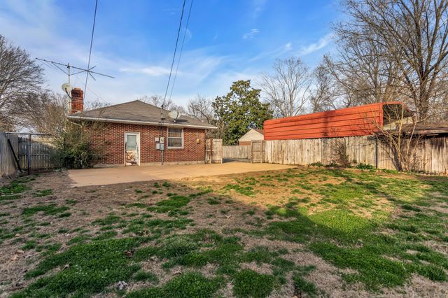 105 Lynn Dr, Columbia, TN 38401