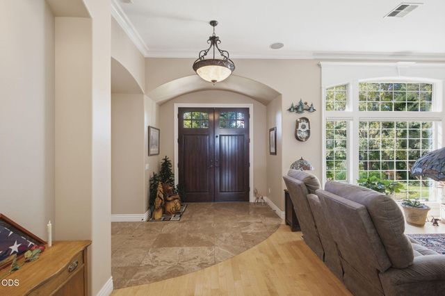 212 Isabella Lane, Grants Pass, OR 97526