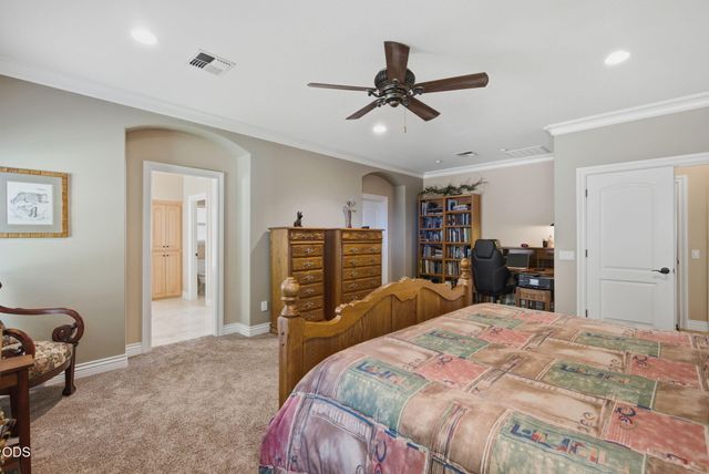 212 Isabella Lane, Grants Pass, OR 97526