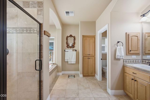 212 Isabella Lane, Grants Pass, OR 97526