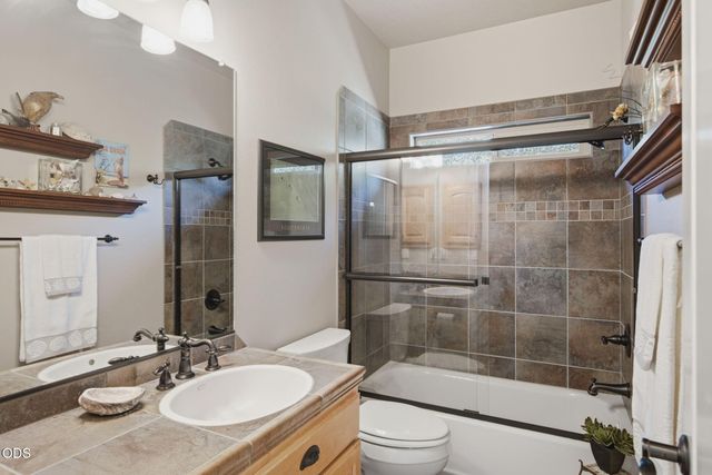 212 Isabella Lane, Grants Pass, OR 97526