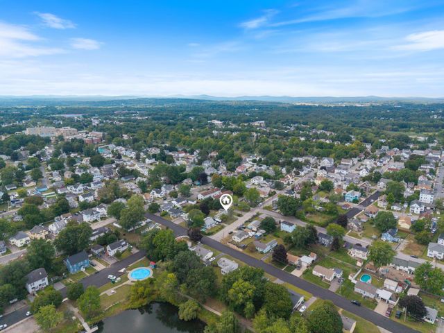 27 Ritter Street, Nashua, NH 03060