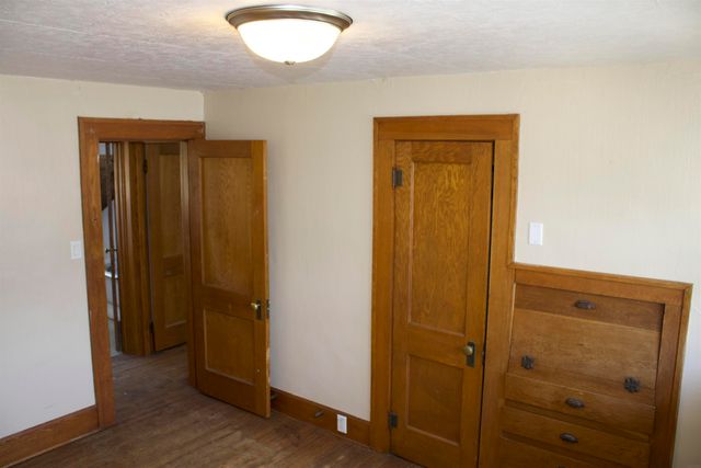 713 S Adams Street, Wellsburg, IA 50680