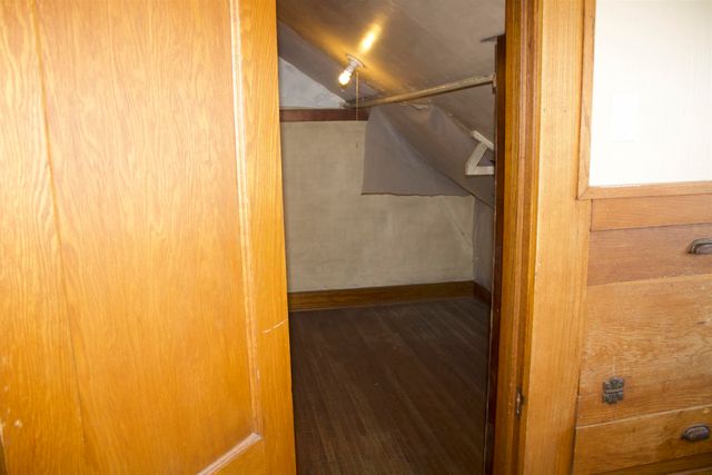 713 S Adams Street, Wellsburg, IA 50680