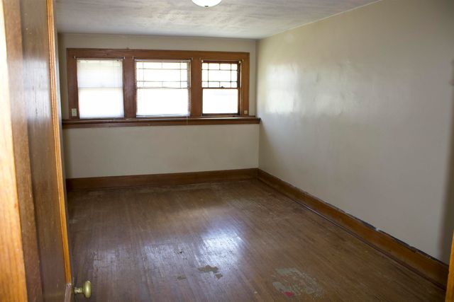 713 S Adams Street, Wellsburg, IA 50680