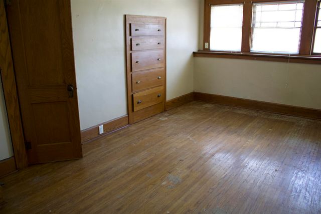 713 S Adams Street, Wellsburg, IA 50680