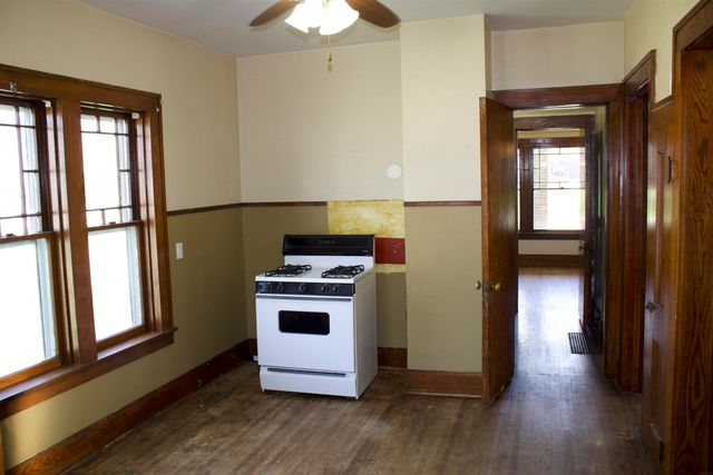 713 S Adams Street, Wellsburg, IA 50680