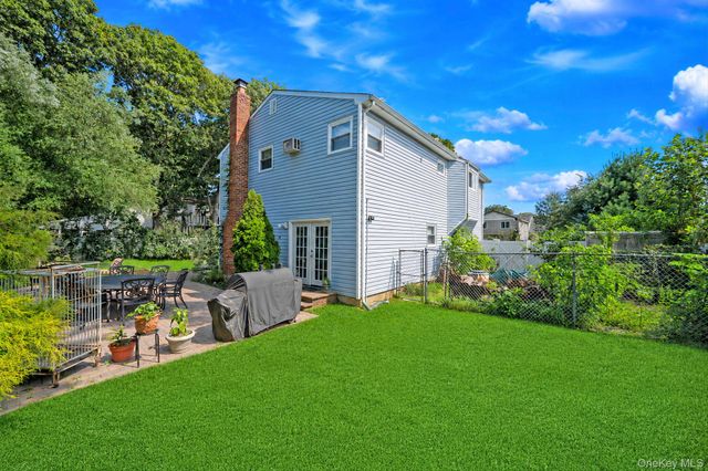 37 Main Avenue, Mastic, NY 11950