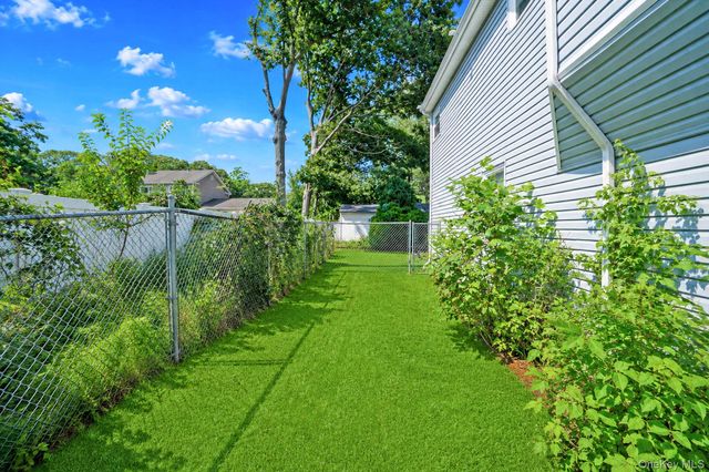 37 Main Avenue, Mastic, NY 11950