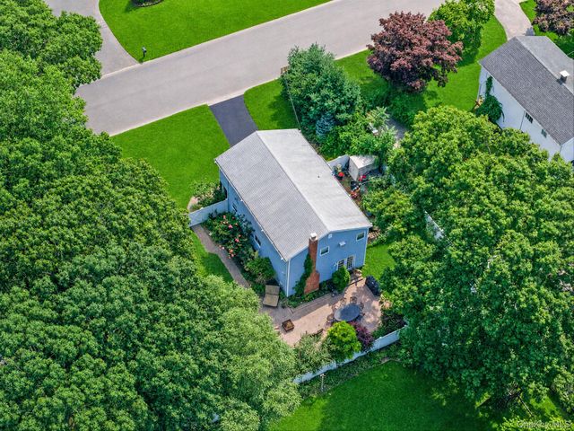 37 Main Avenue, Mastic, NY 11950