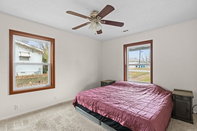 438 Glenstone Drive, Mountain Home, AR 72653